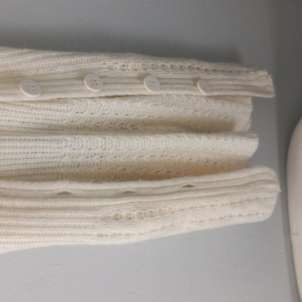 Vest - Picture 3 of 5